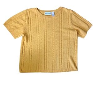 Alfred Dunner Size Small Women’s Knit Top - mustard yellow cable knit